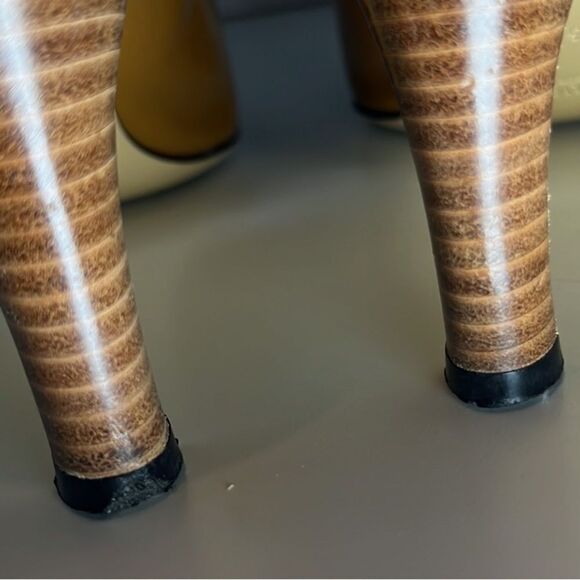 Vintage Authentic Gucci Heels. - Picture 6 of 12